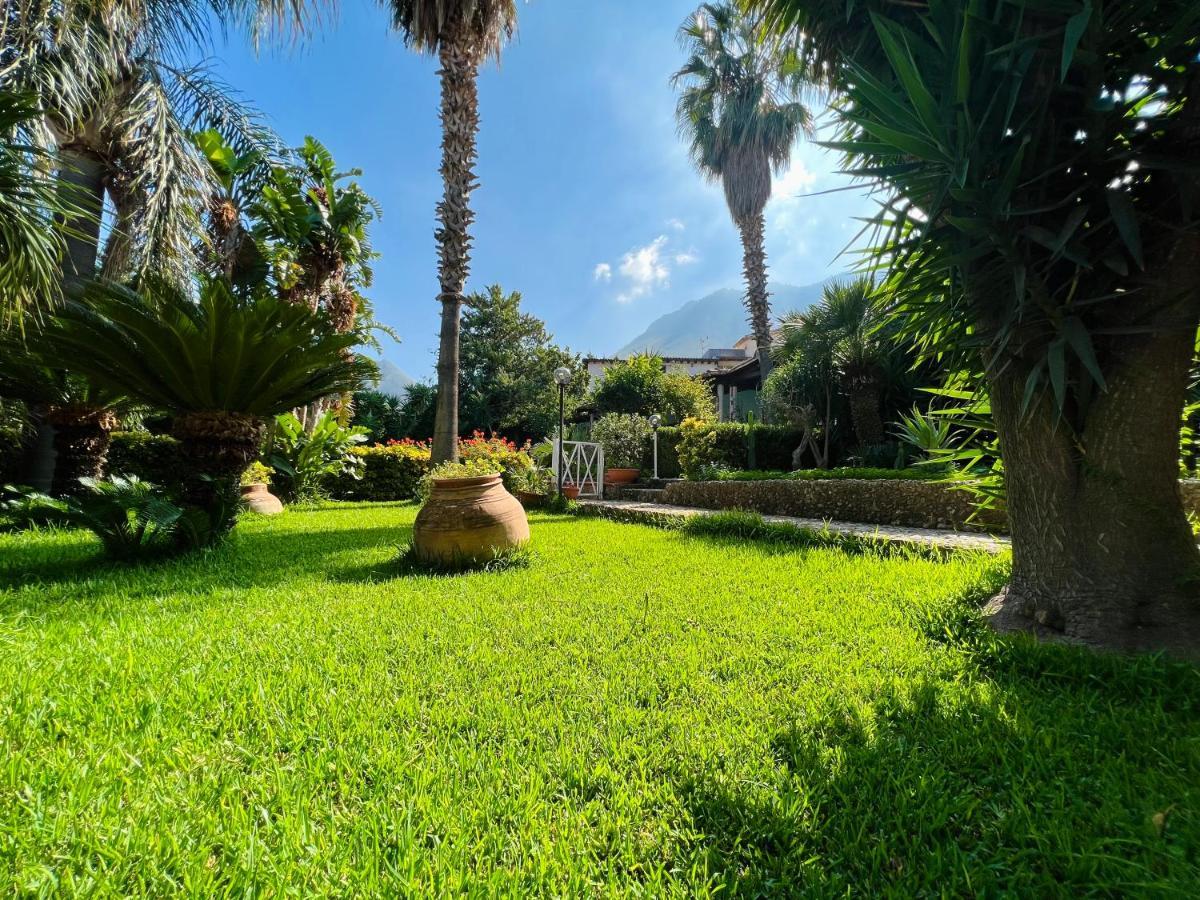 Villa Talia Carini Luaran gambar