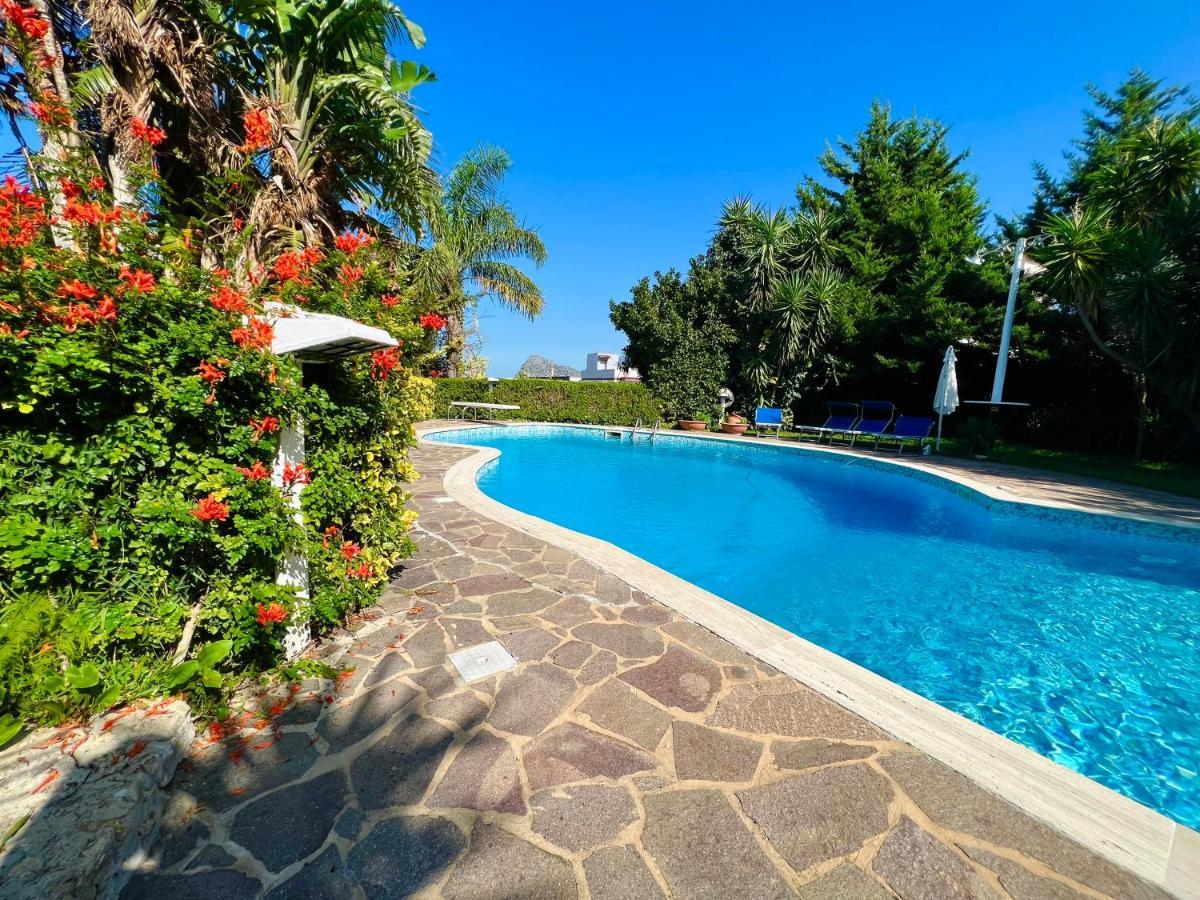 Villa Talia Carini Luaran gambar